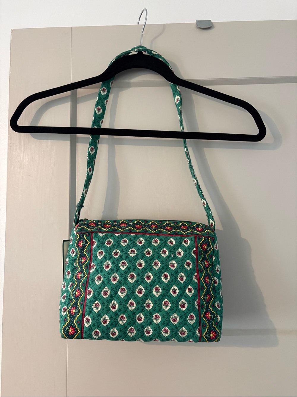 Vera Bradley Green Quilted Shoulder Bag with Multicolor Accents - Picture 3 of 13
